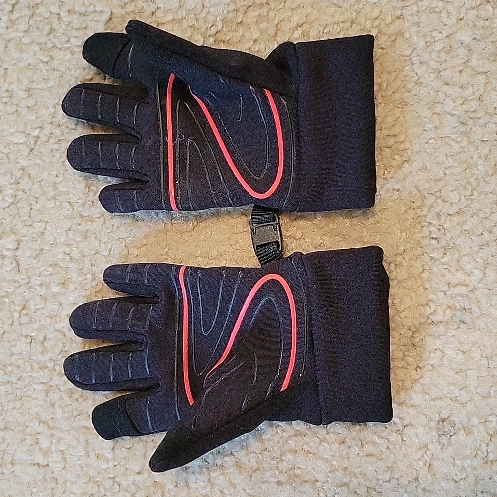 Boys Head Gloves size Small